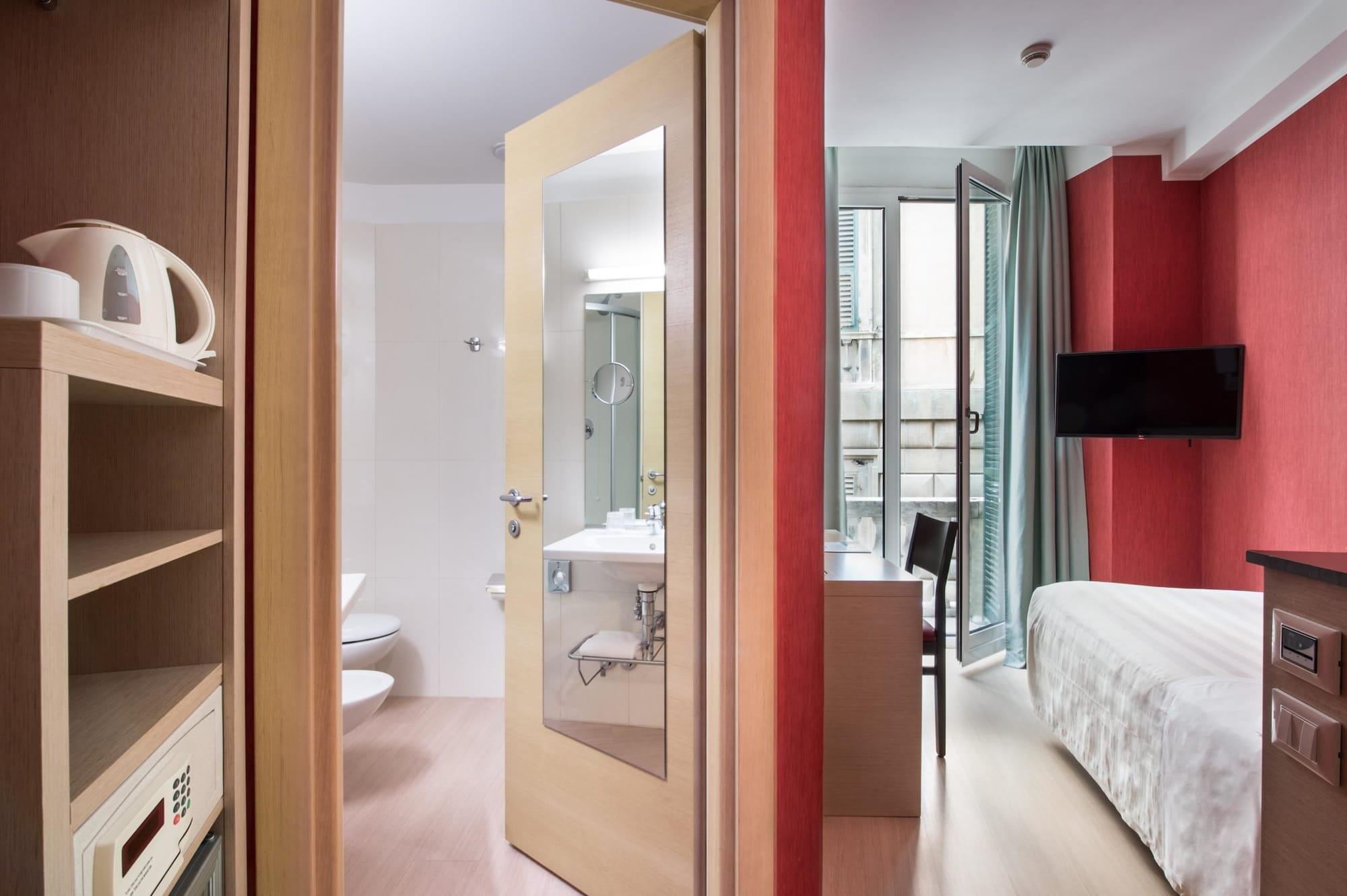 เบสต์ เวสเทิร์น ปอร์โต อันติโก Hotel เจนัว ภายนอก รูปภาพ