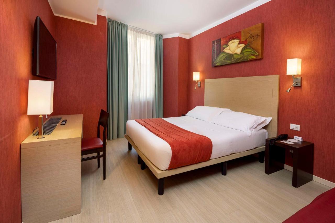 เบสต์ เวสเทิร์น ปอร์โต อันติโก Hotel เจนัว ภายนอก รูปภาพ