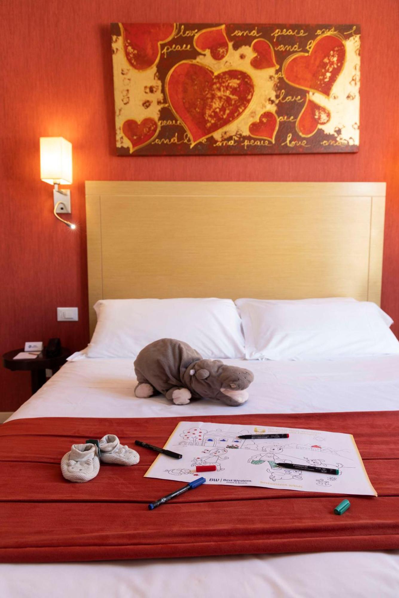 เบสต์ เวสเทิร์น ปอร์โต อันติโก Hotel เจนัว ภายนอก รูปภาพ